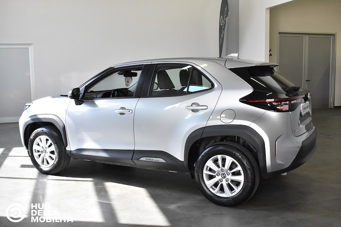 TOYOTA Yaris Cross 1.5 Hybrid 5p. E-CVT Business